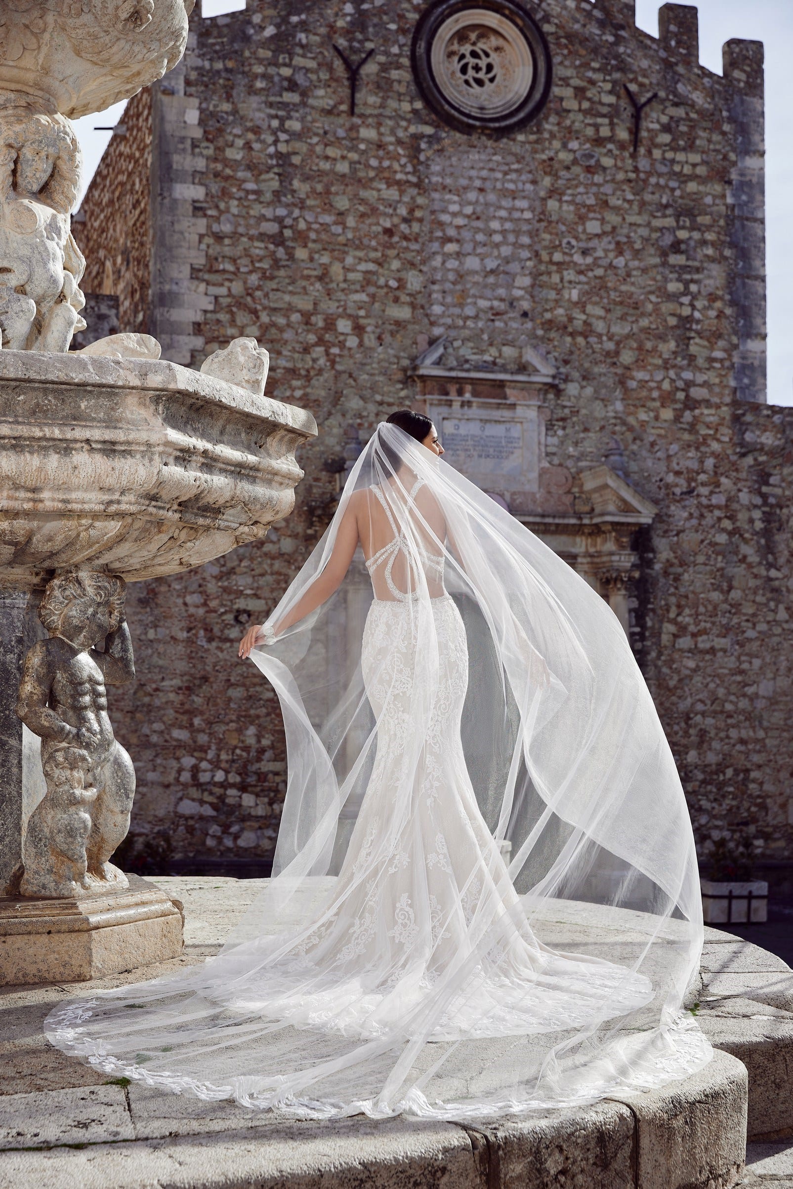 Sadie Wedding Dress Ronald Joyce Sardegna - Atelier La Parigina Cagliari